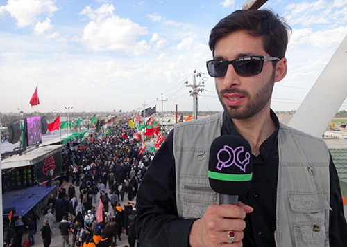پشت صحنه تهیه گزارش های اربعینی خبرنگارمستندساز در عراق موکب امام رضا جاده نجف کربلا